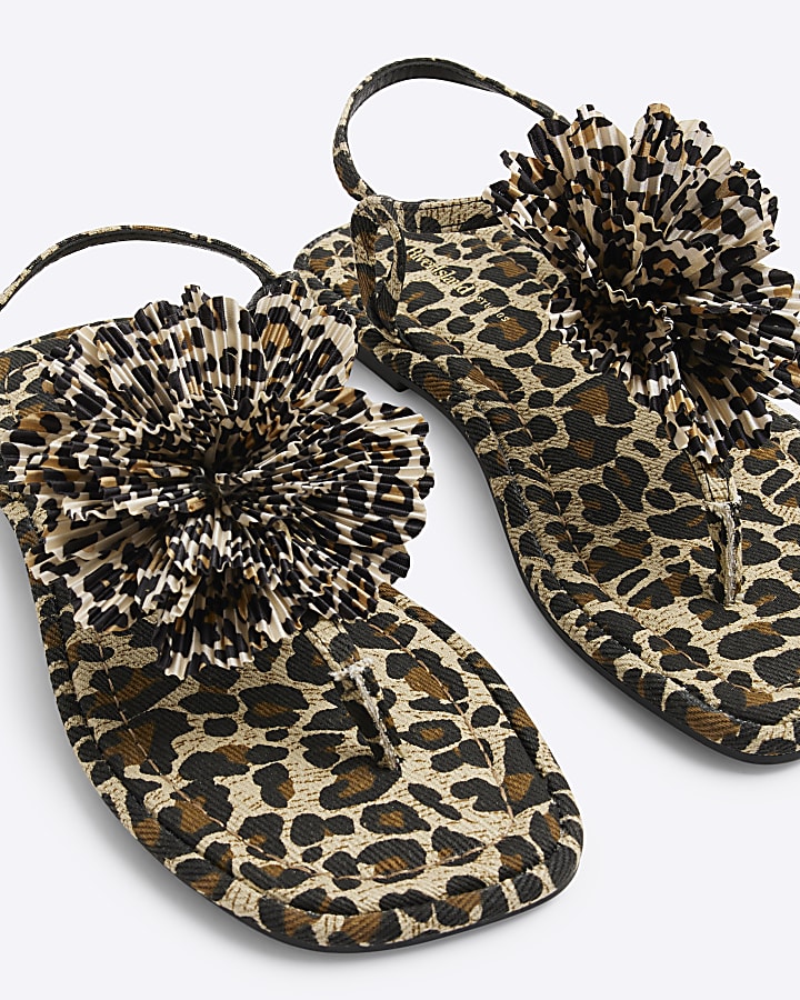 Brown Leopard Flower Toe Thong Flat Sandals