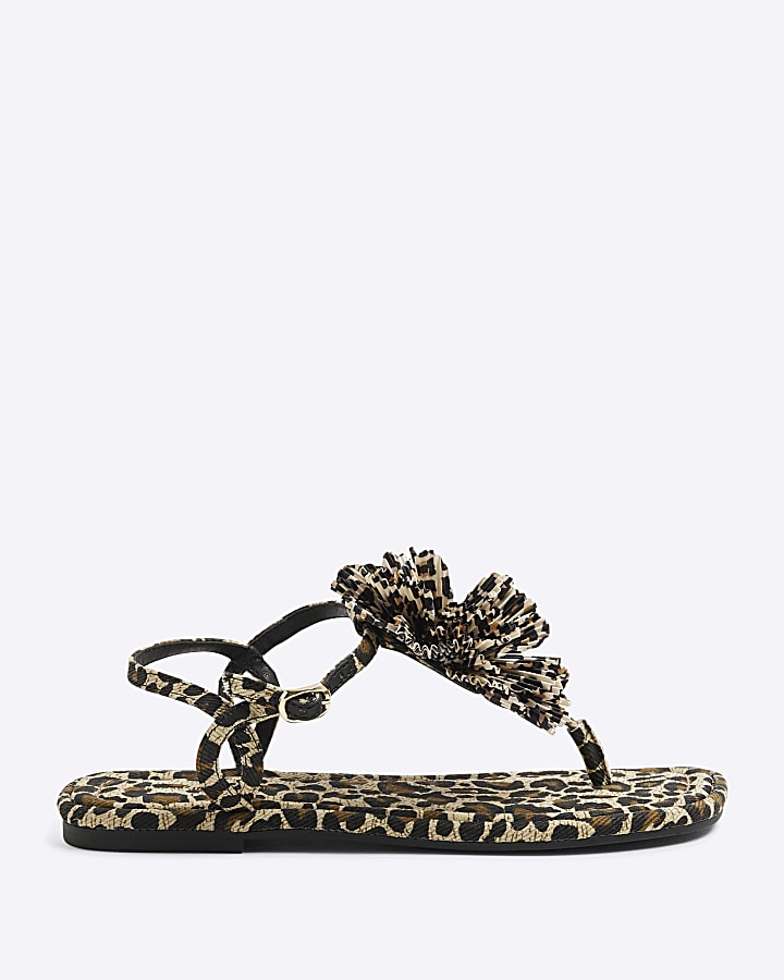 Brown Flower Toe Thong Flat Sandals