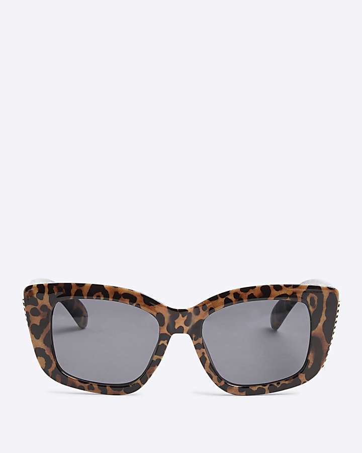 Beige Leopard Mid Size Chain Metal Sunglasses