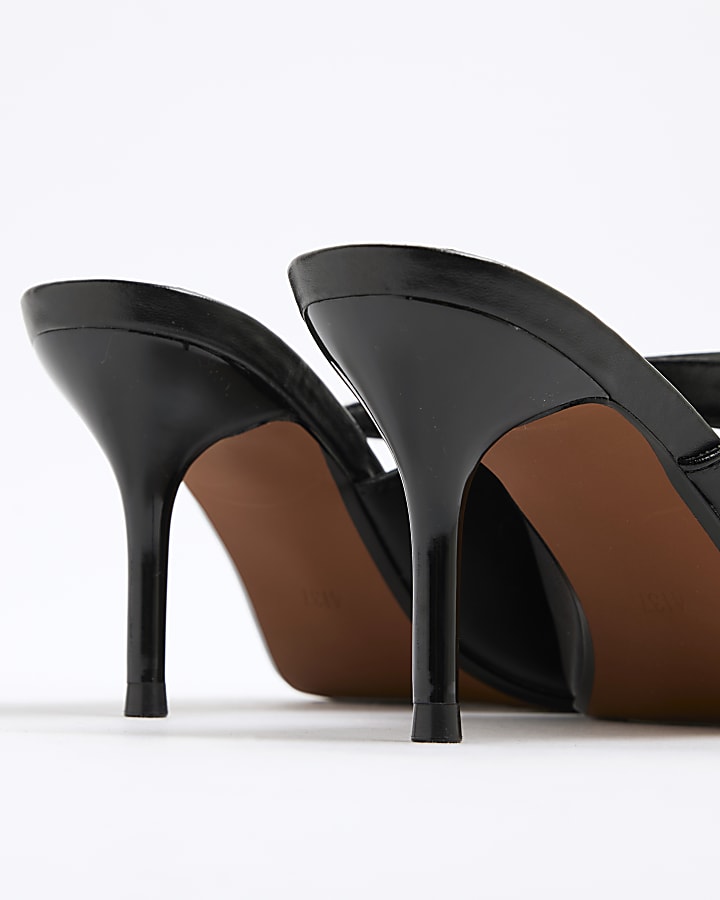 Black Court Heel Shoes