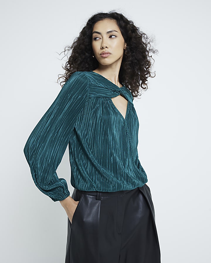 Green Long Sleeved Plisse Wrap Top