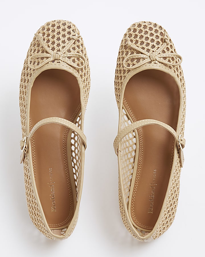 Beige Raffia Ballet Pumps