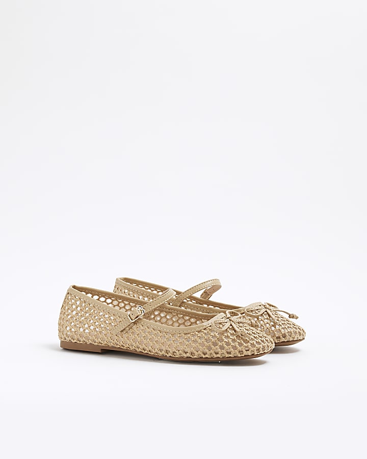 Beige Raffia Ballet Pumps