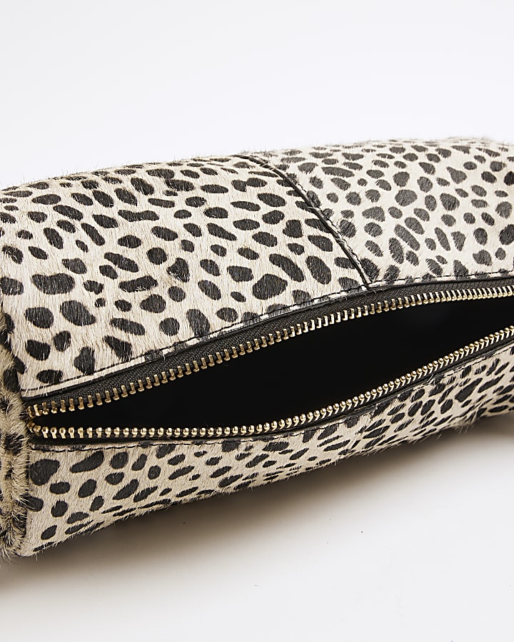 Cream Leather Animal Print Shoulder Bag