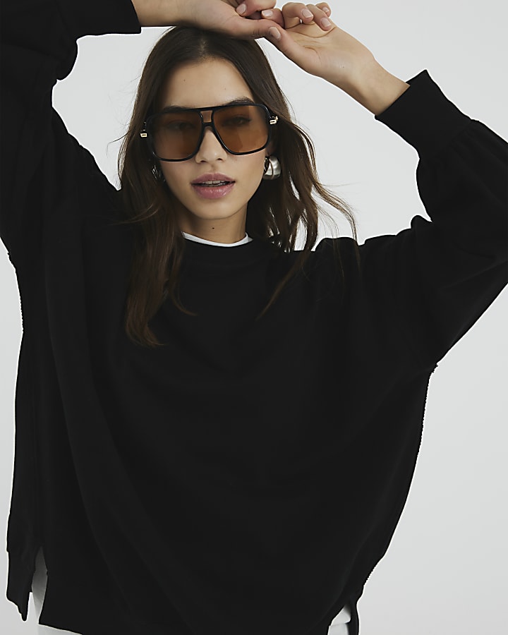 Black Elliptical Seam Sweatshirt