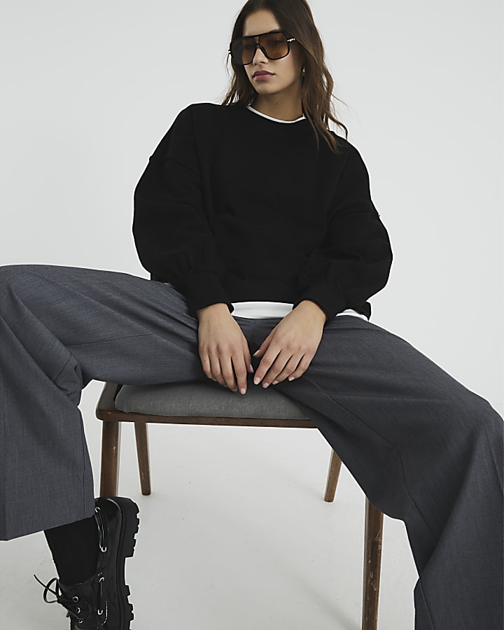 Black Elliptical Seam Sweatshirt