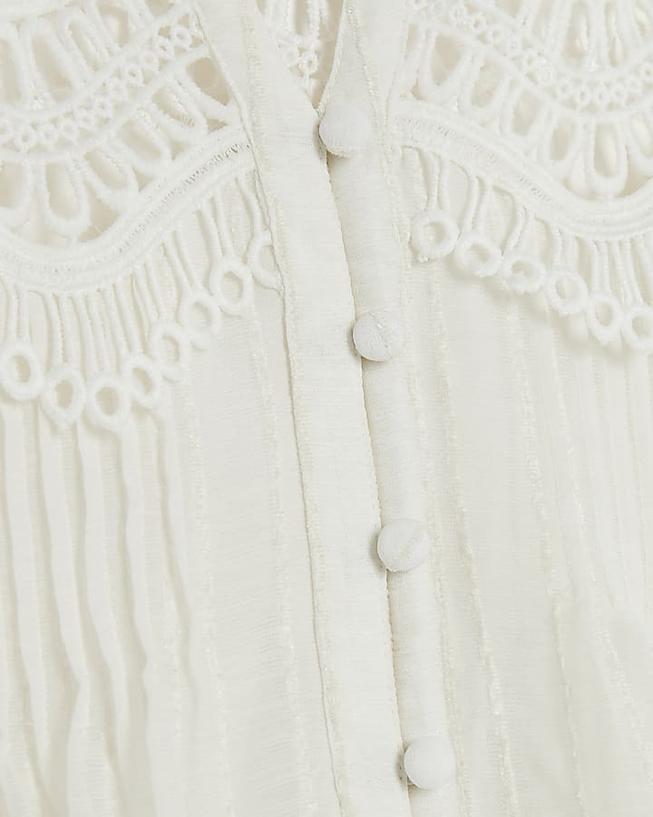 White Long Sleeve Pleated Lace Blouse