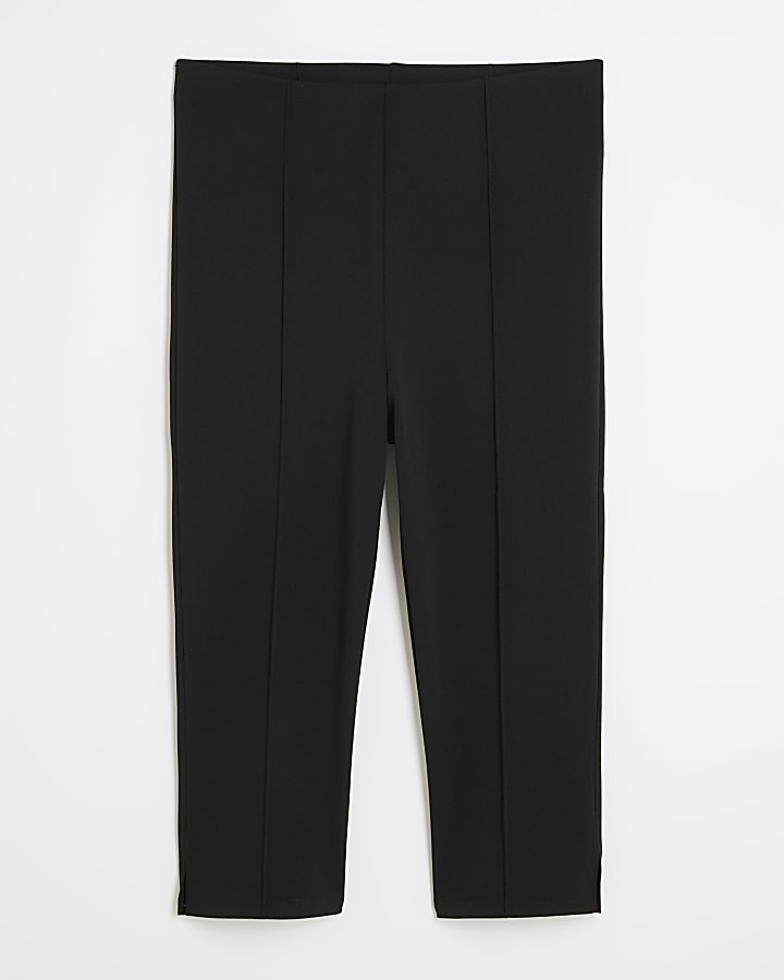 Black Cropped Capri Trousers