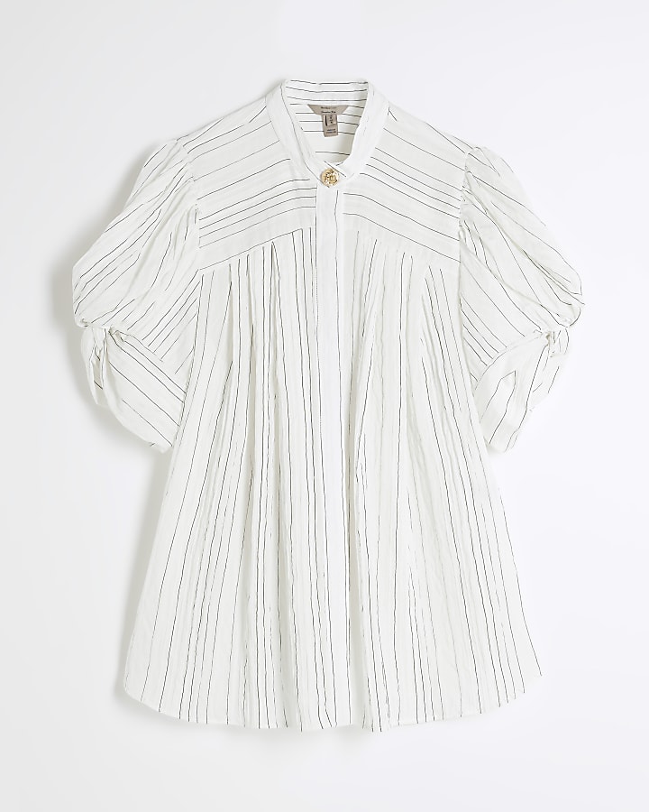 White Short Sleeve Stripe Pleated Blouse