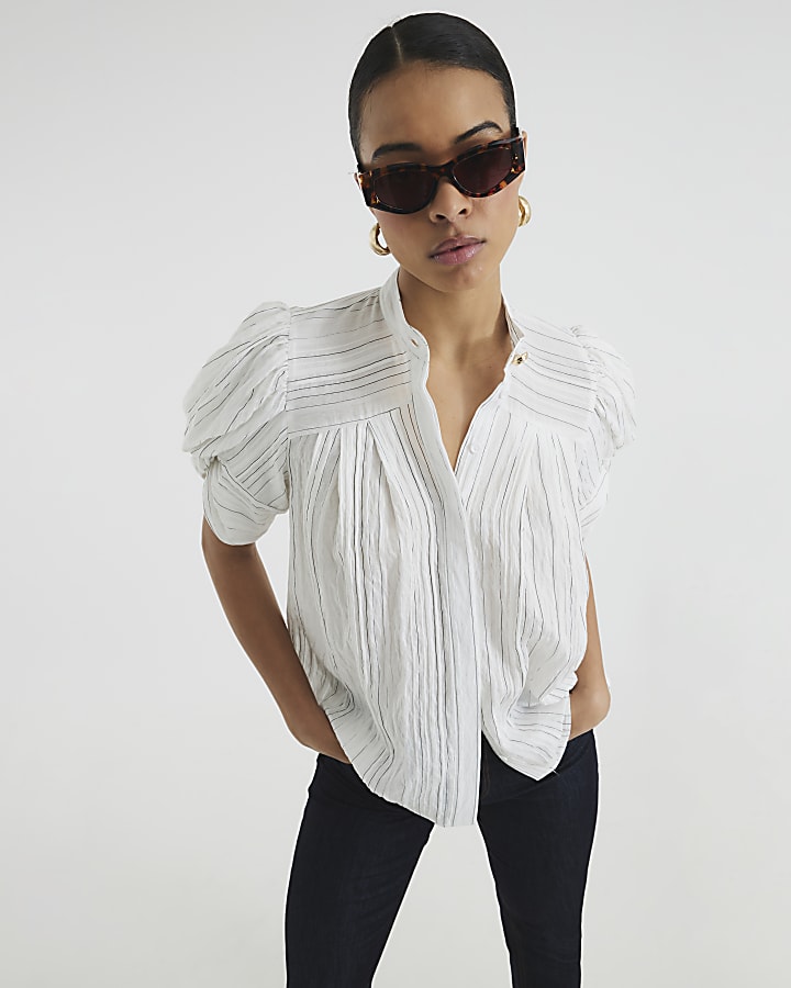 White Short Sleeve Stripe Pleated Blouse