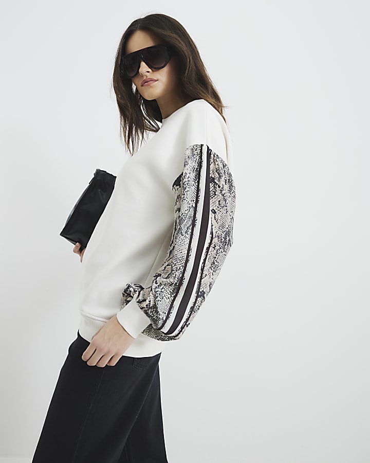 Cream Long Sleeve Snake Sleeve Sweatshirt