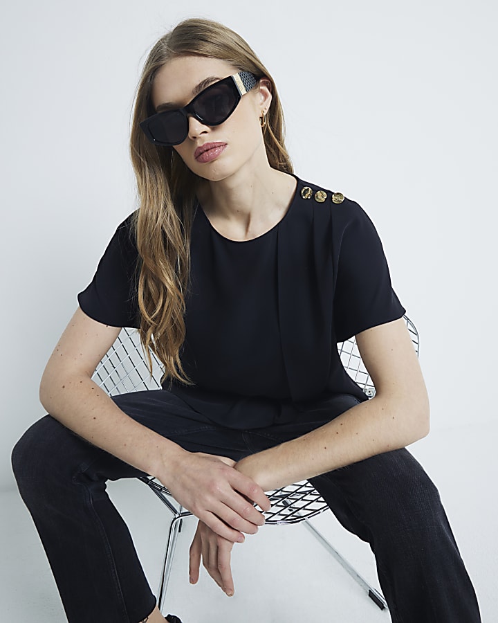 Black Short Sleeve T-Shirt