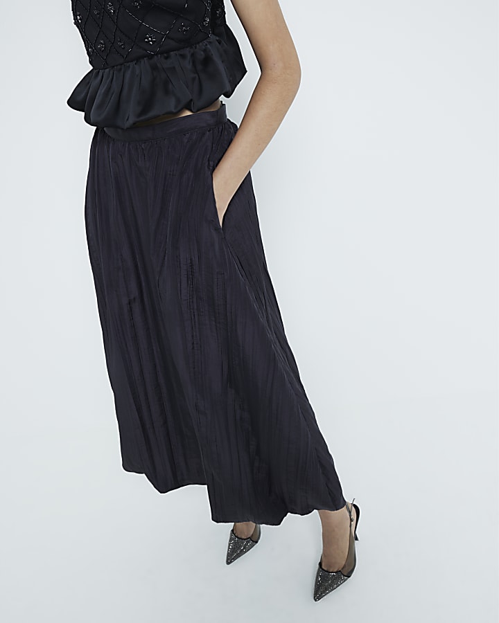 Black Taffeta Bubble Hem Midi Skirt