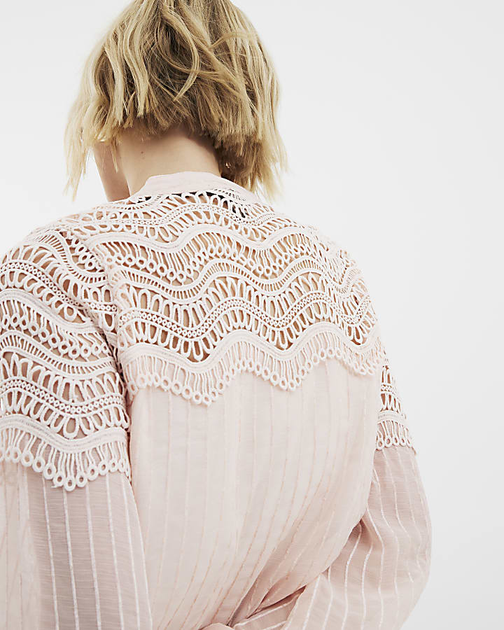 Pink Long Sleeve Pleated Lace Blouse