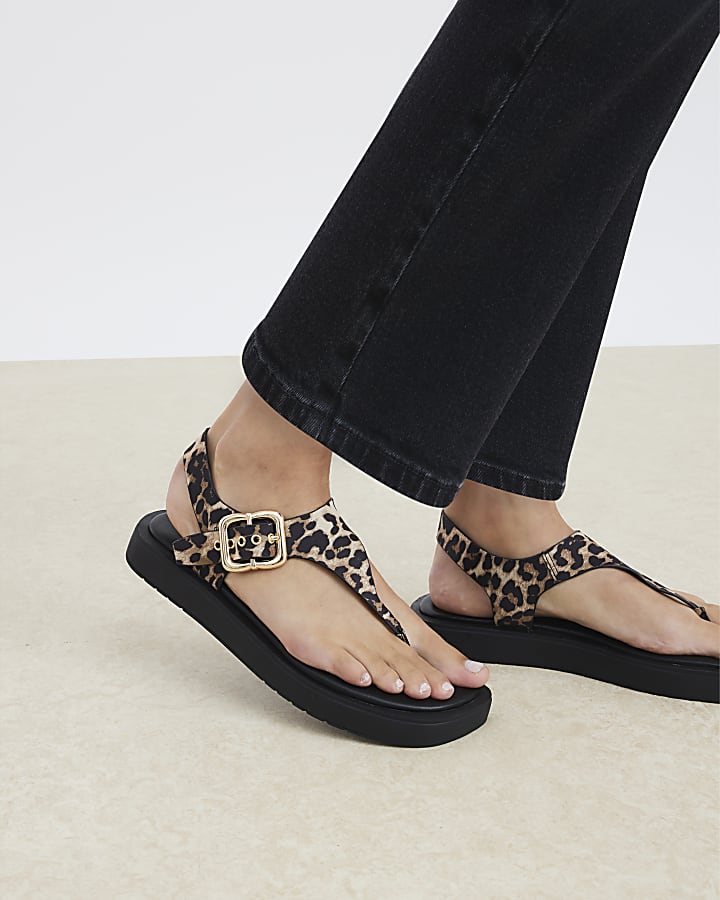 Beige Leopard Print Toe Thong Sandals