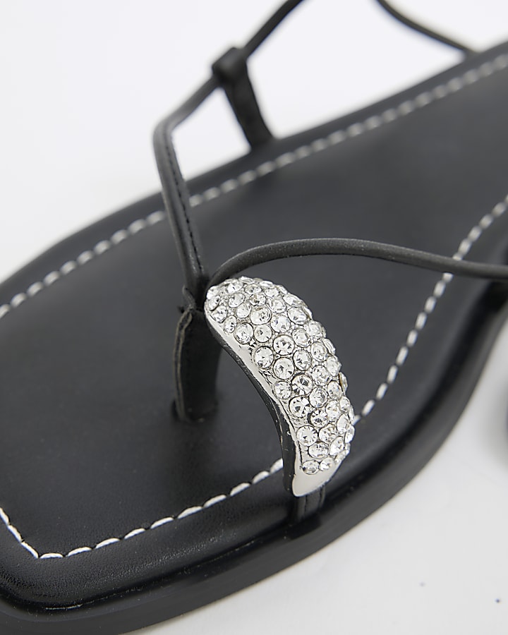 Black Diamante Toe Loop Flat Sandals