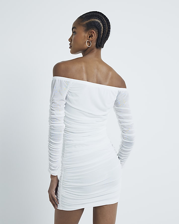 White Sweetheart Long Sleeve Bodycon Dress