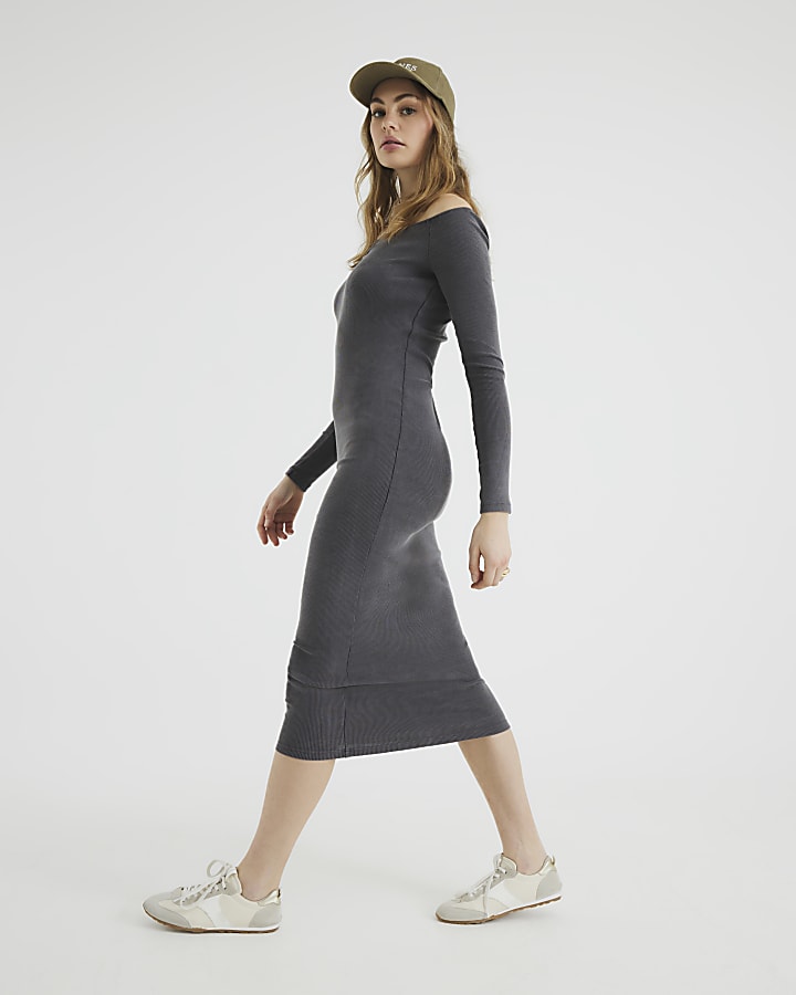 Grey Long Sleeve Sweetheart Midi Dress