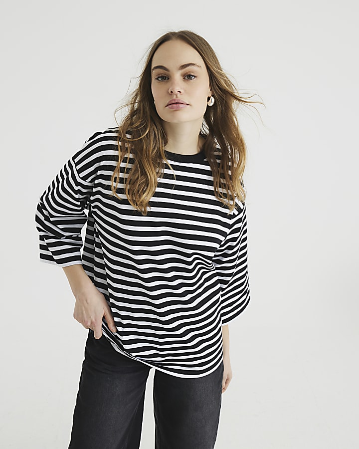 Black Short Sleeve Striped T-shirt