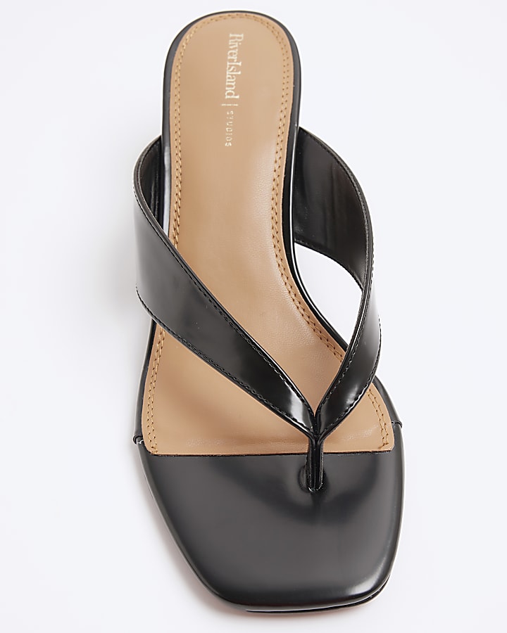 Black Toe Thong Wedge Heel Sandals