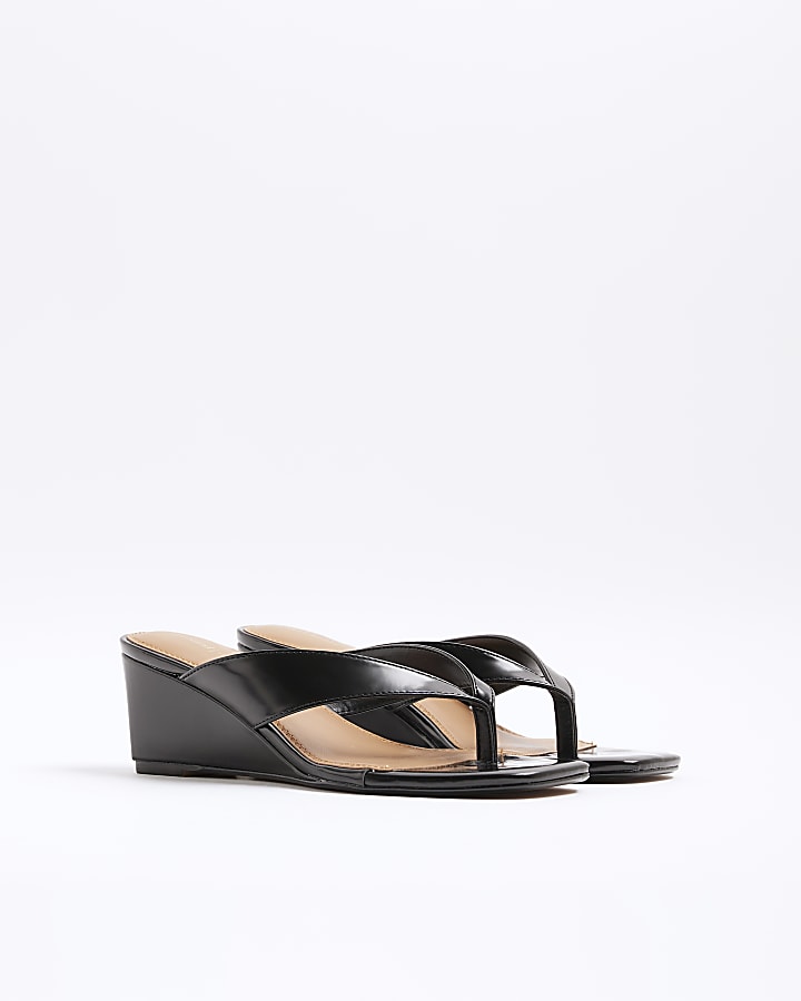 Black Toe Thong Wedge Heeled Sandals