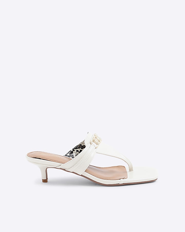 Cream Snaffle Detail Toe Thong Kitten Heels