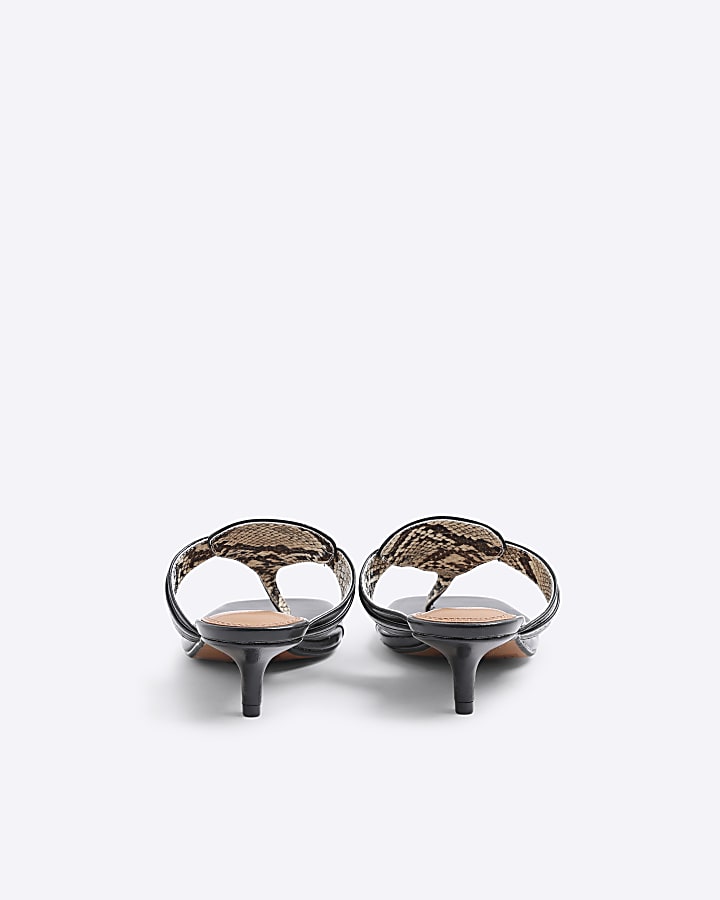 Black Snaffle Detail Toe Thong Kitten Heels