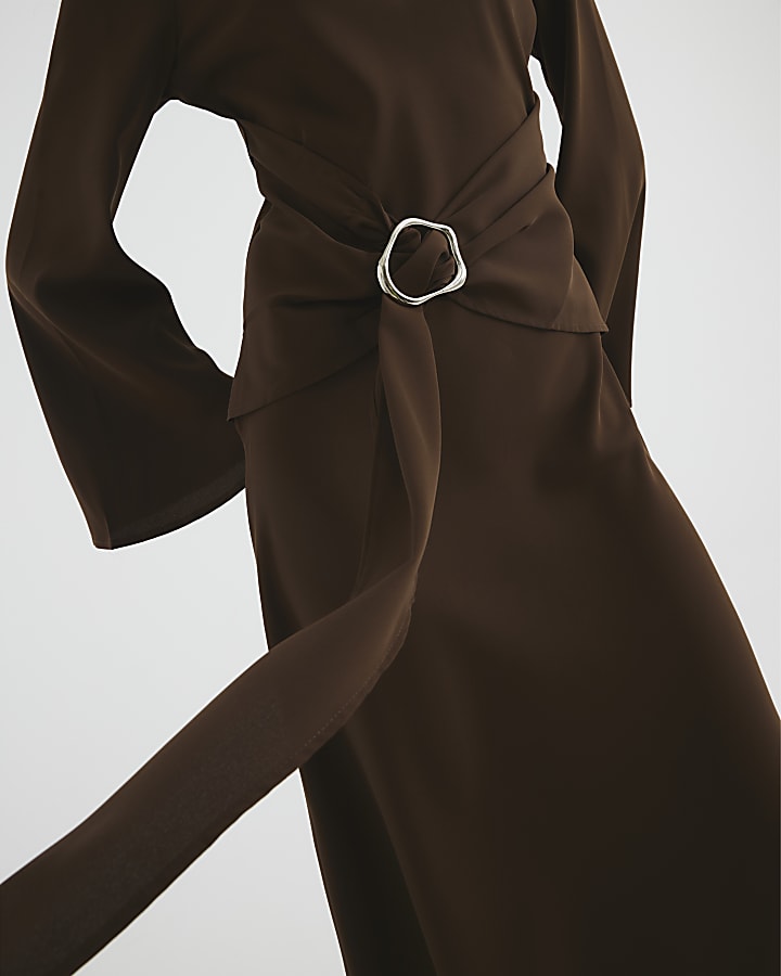 Brown Long Sleeved Tie Waist Midi Dress