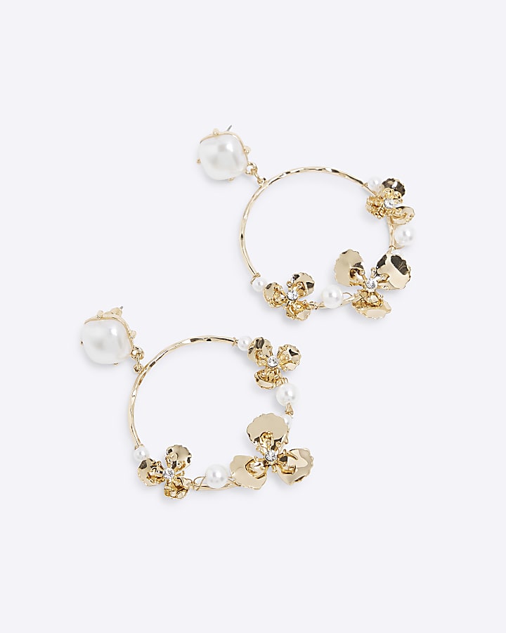 Gold Flower Circle Pearl Drop Earrings