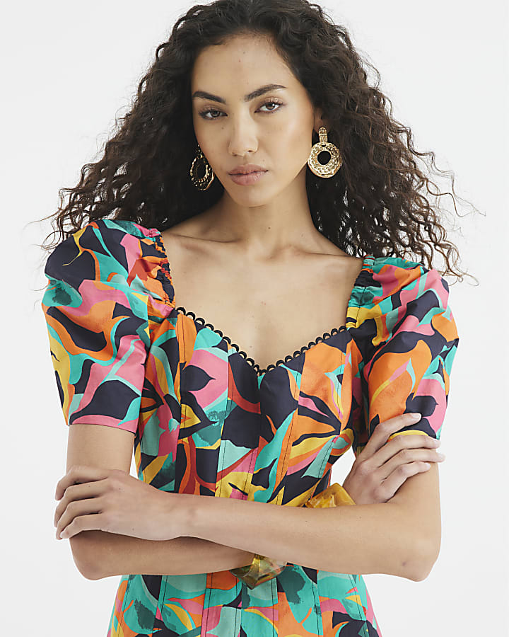 Green Short Puff Sleeve Seam Front Mini Dress