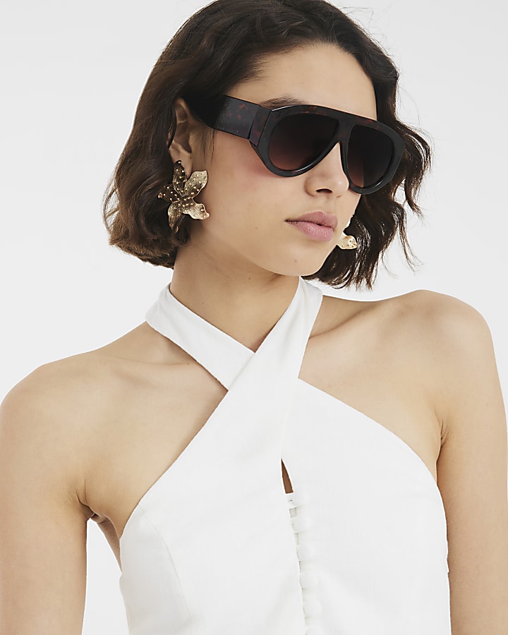 White Sleeveless Halter Neck Waistcoat Top