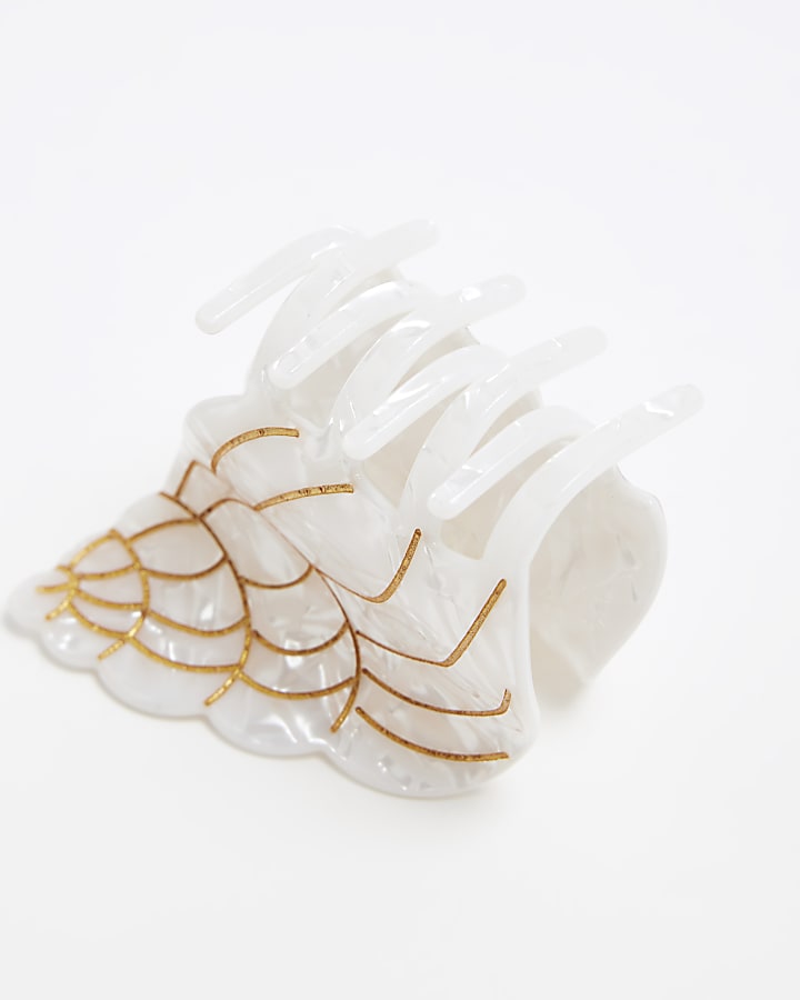 Cream Pearl Shell Claw Clip