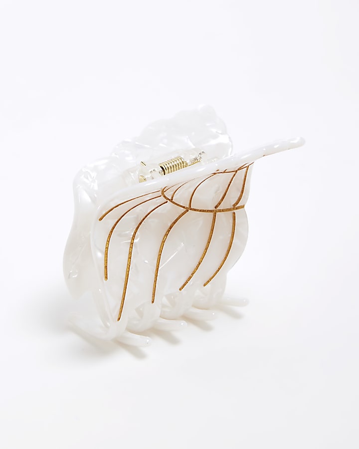 Cream Pearl Shell Claw Clip