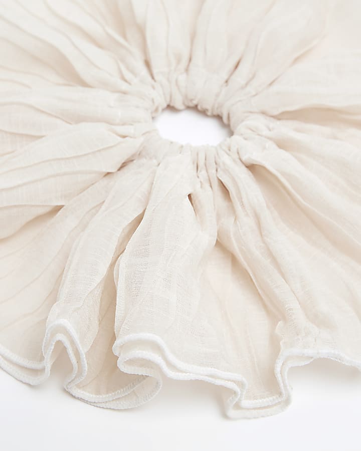 Cream Pleat Organza Scrunchie