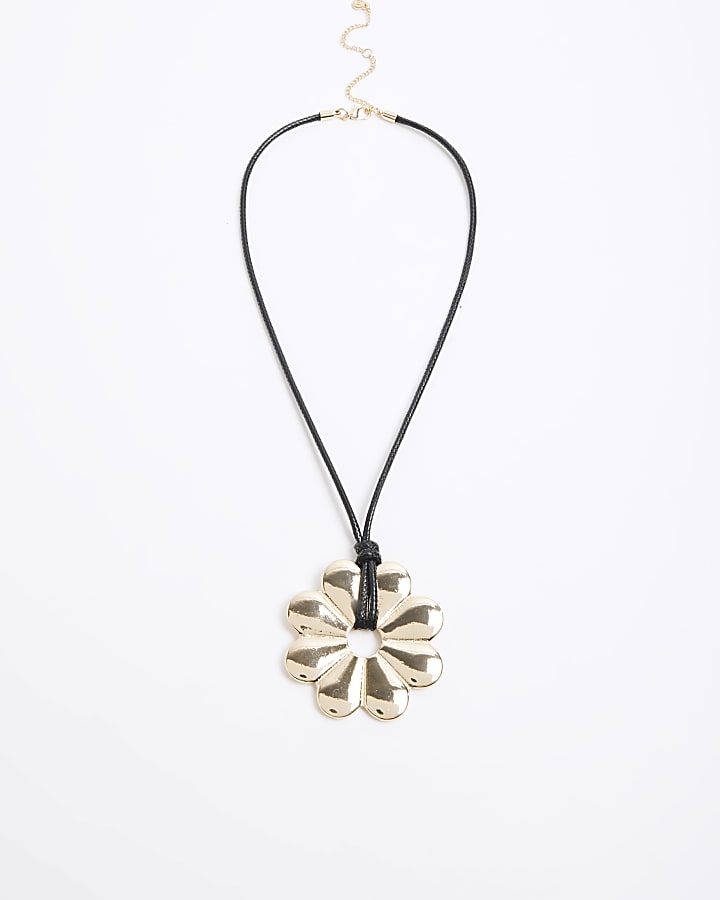 Black Gold Flower Pendant Necklace