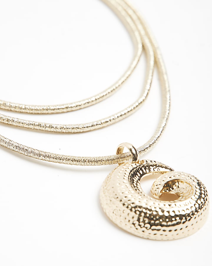 Gold Metallic Shell Necklace