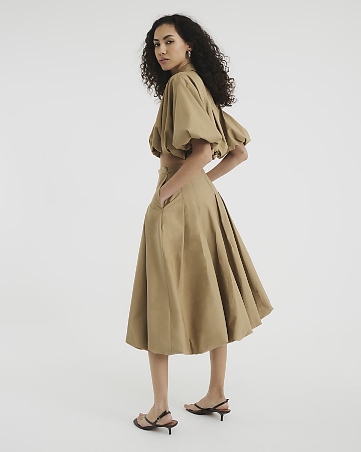 Beige Zip Front Bubble Hem Crop Shirt