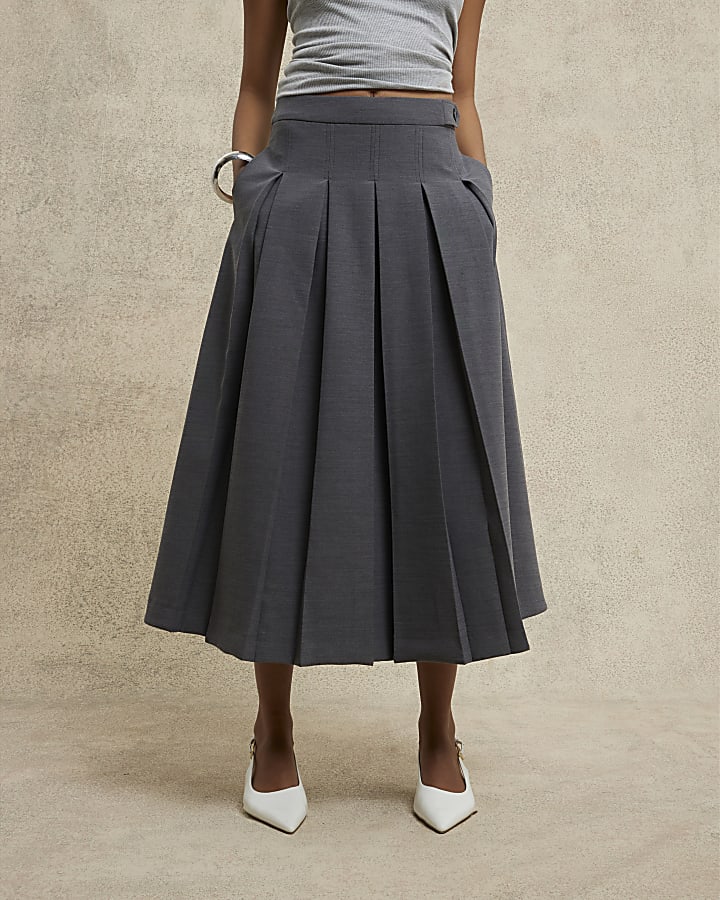 Grey Pleated Maxi Skirt