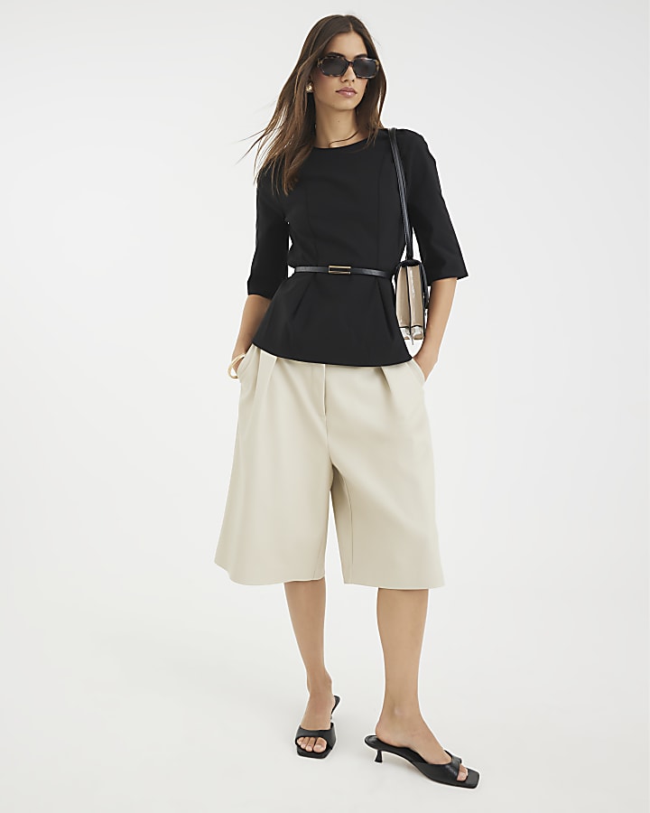 Black Short Sleeve Belted Top