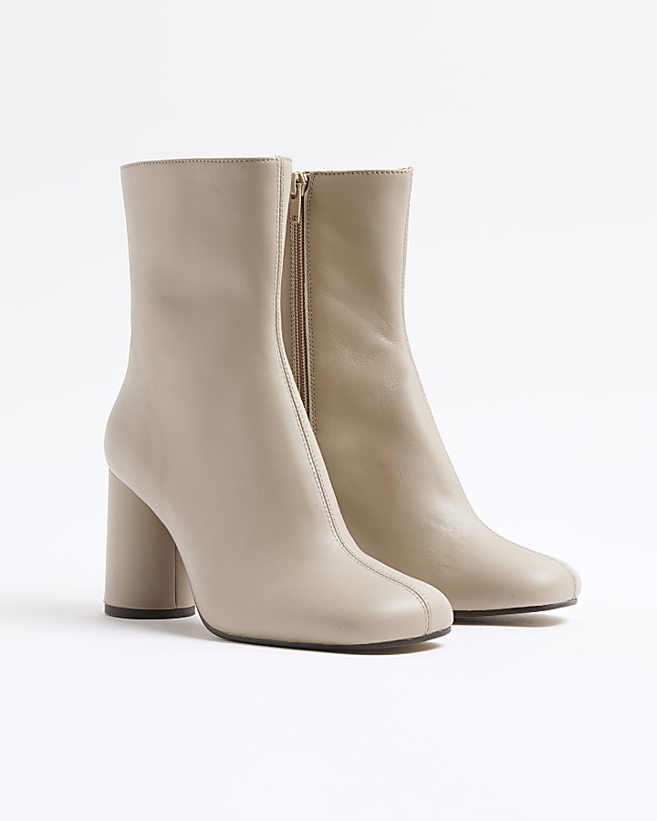 Cream Leather Round Toe Sock Boots