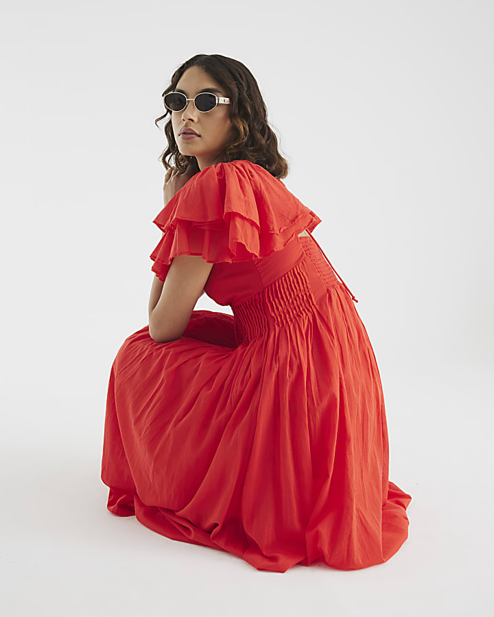 Red frill Sleeve Midi Dress