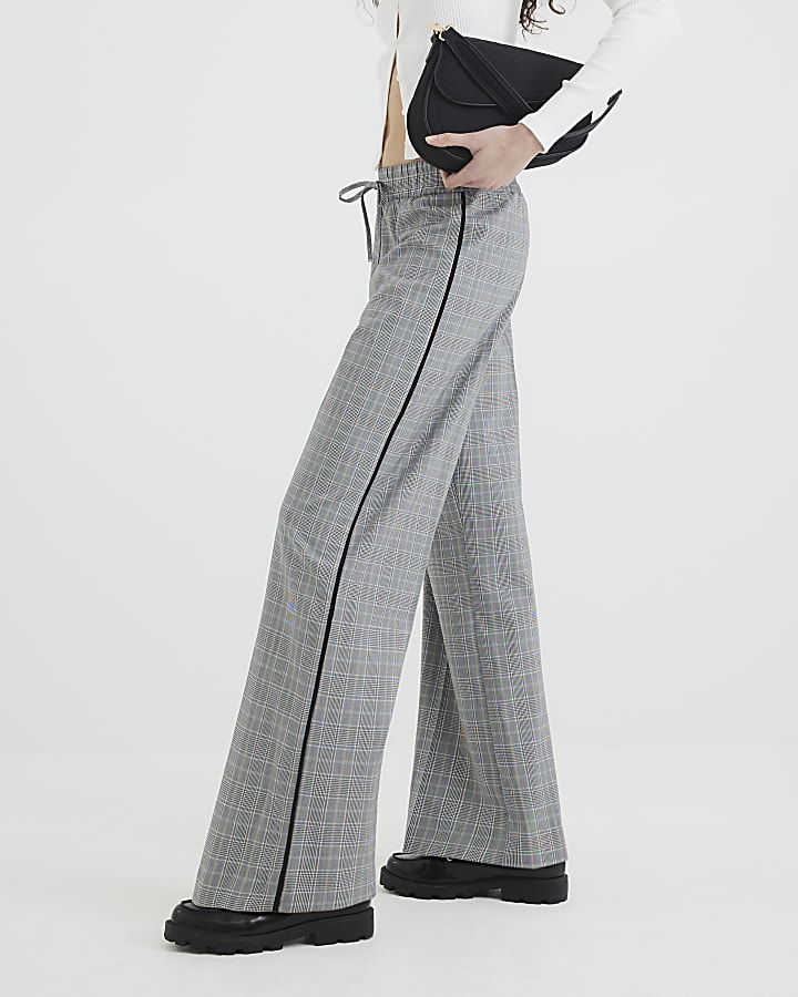 Grey Check Elasticated Waist Joggers