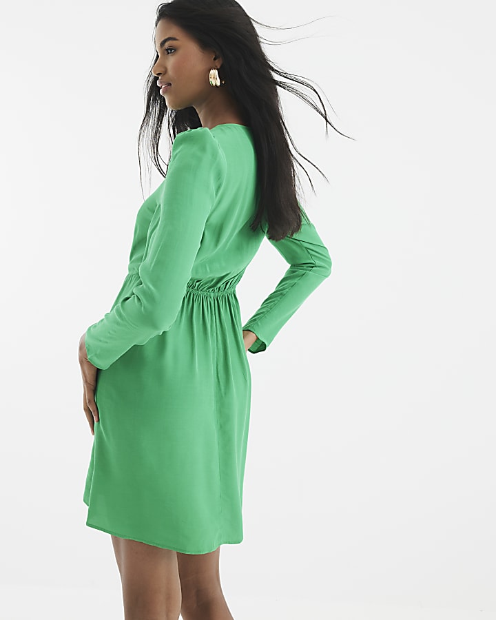 Green Long Sleeve Flippy Dress