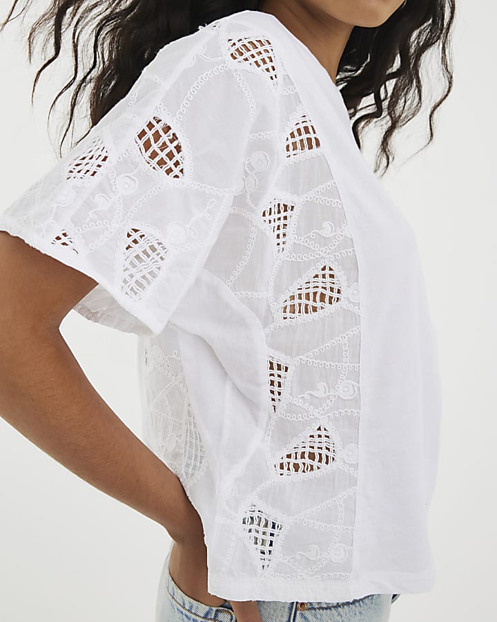 White Short Sleeve Hybrid Broderie T-shirt