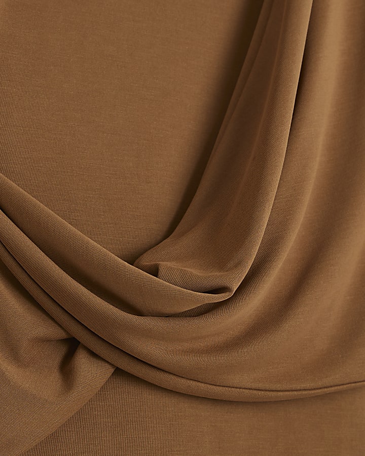 Brown Long Sleeve Drape Top