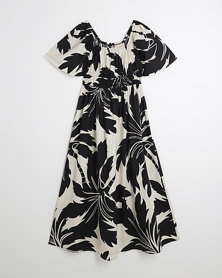 Black Short Sleeve Shirred Midi Dress