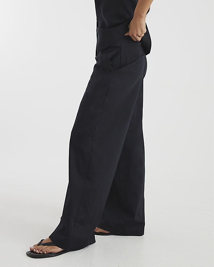 Petite Black Wide Leg Trousers