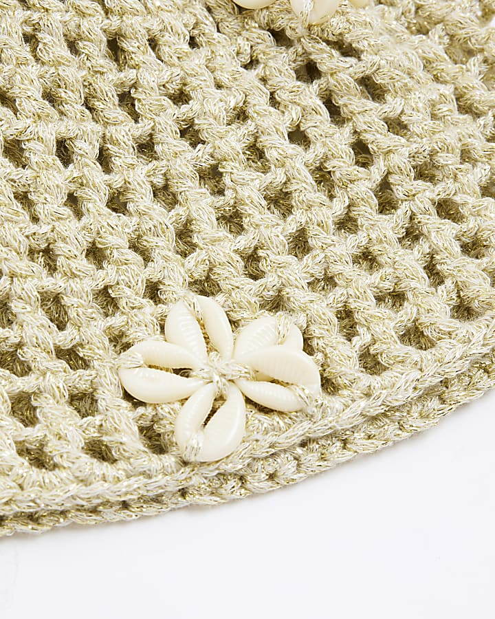 Cream Seashell Crochet Skull Cap