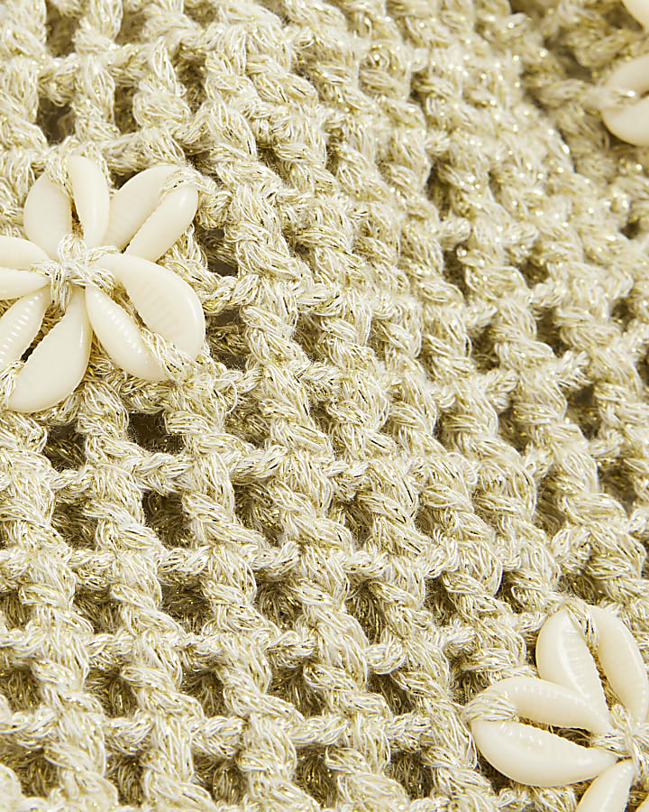 Cream Seashell Crochet Skull Cap
