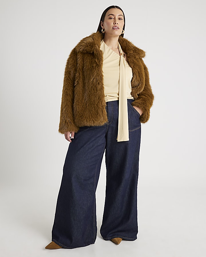 Green Faux Fur Collared Jacket